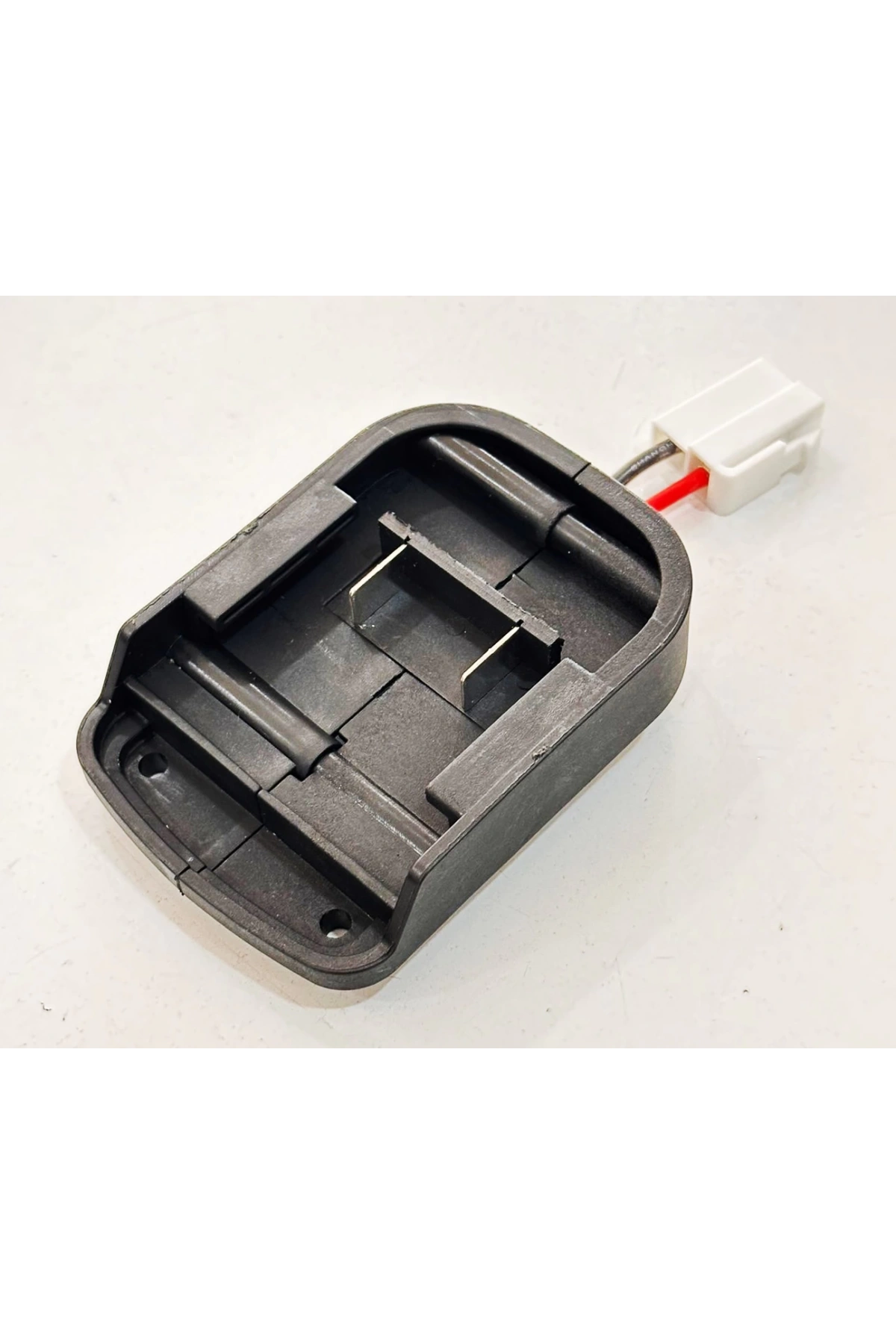 Ferrino R53Q Çay Toplama Portatif Pil Takma Aparatı