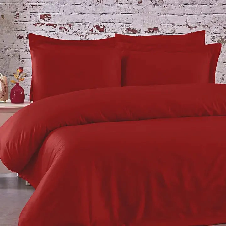 Tek Kişilik Nevresim Takımı – Lastikli Çarşaflı 120x200 cm (+37 cm) – %100 Pamuk | 2 Yastıklı - Kırmızı