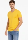 Erkek V Yaka Slim Fit dar kesim Likralı Tişört - Limon