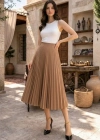 Kadın 90 Cm Saten Kumaş Pliseli Midi Etek Şık ve Zarif Tasarım - Kahverengi