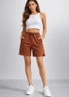 Kadın Dokuma otoban Şort Beli Lastikli Bağcıklı Cepli Kesim Şort - Kahverengi