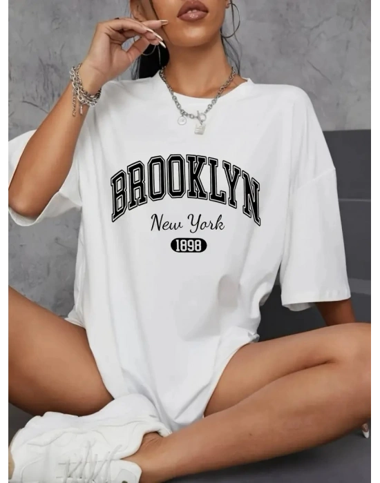 Kadın Brooklyn Harf Baskılı  T-shirt, Rahat Kısa Kollu Bol T-shirt, Kadın Giyim - Beyaz