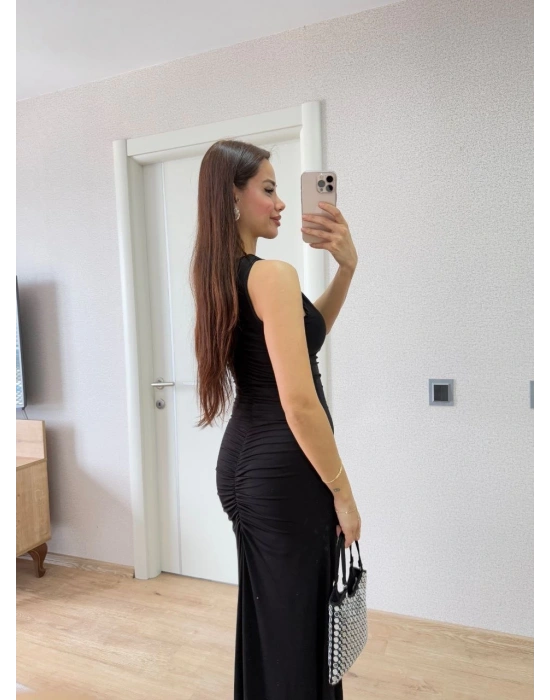 Bürümcük Kumaşlı İçi Astarlı Üzgülü Kolsuz Büzgülü Uzun Elbise - Siyah