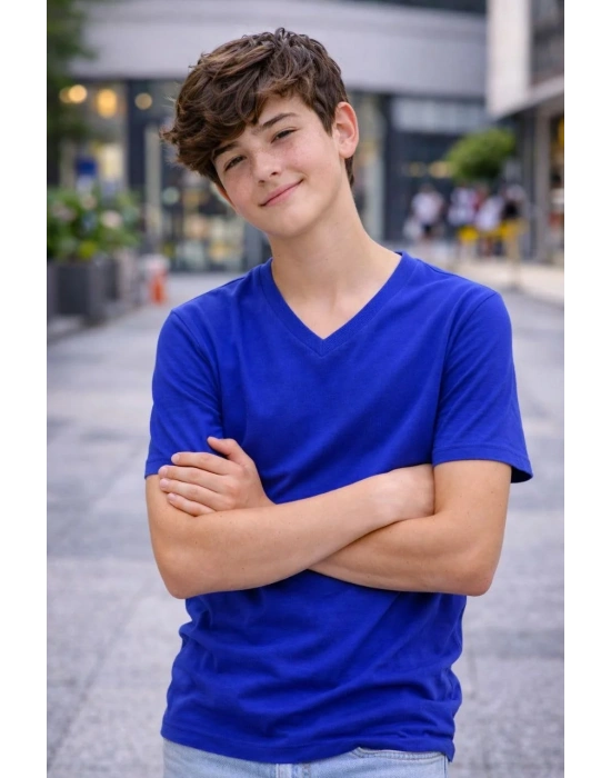 Genç Erkek Çocuk V Yaka Tişört Model - Saks Mavisi
