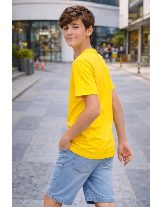 Genç Erkek Çocuk V Yaka Tişört Model - Sarı