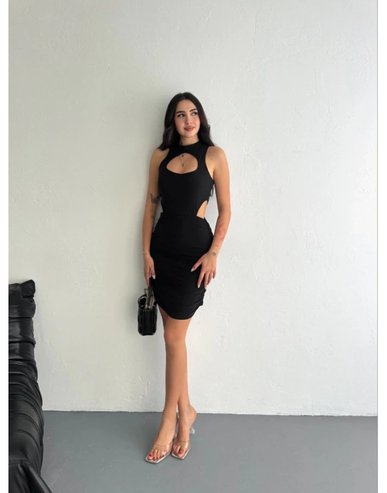 Göğüs ve Yanlar dekolteli Kolsuz Boy Elbise - Siyah