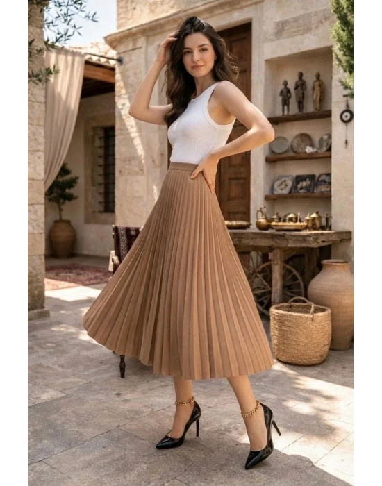 Kadın 90 Cm Saten Kumaş Pliseli Midi Etek Şık ve Zarif Tasarım - Kahverengi