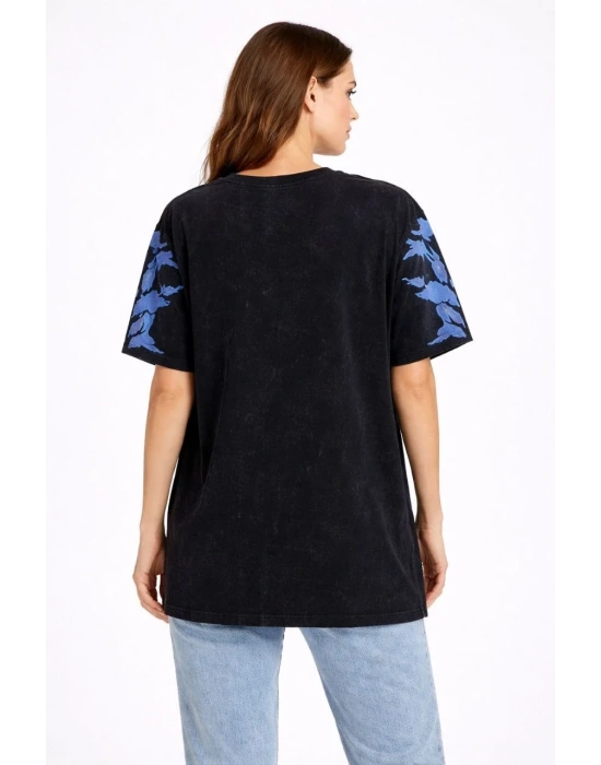 Kadın Asit Yıkamalı Oversize Tişört Mavi Kelebek Baskılı Dijital Print Bisiklet - Siyah