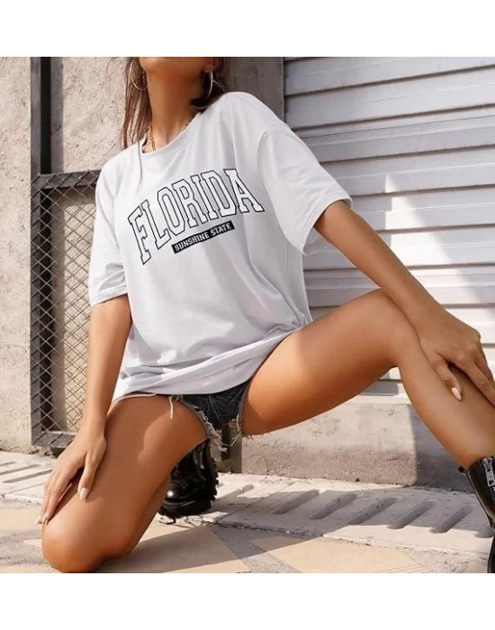 Kadın Bisiklet Yaka Baskılı T-shirt - Beyaz