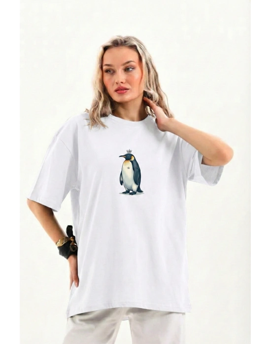 Kadın Oversize Tişört - Sırt Baskılı Survivor Penguin Temalı, Felsefi Yazılı Bisiklet yaka Tişört - Beyaz