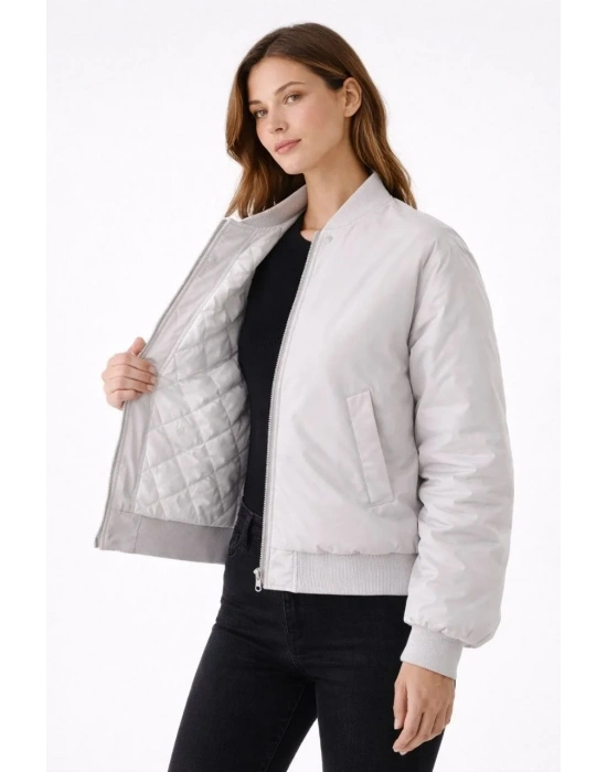 Kadın Premium Bomber Ceket Çıtçıt Kapamalı, Ribana Manşetli, Astarlı, Regular Fit Mont - Beyaz