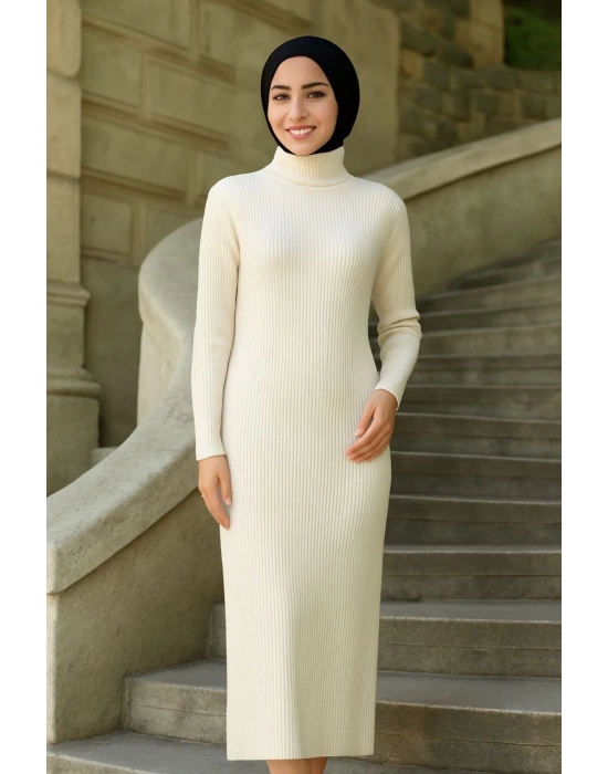 Kadın Tesettür Triko Elbise Boğazlı Uzun Fitilli Dokuma Esnek Tam Kalıp 130 cm - Beyaz
