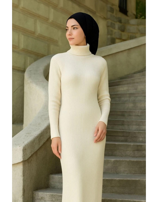 Kadın Tesettür Triko Elbise Boğazlı Uzun Fitilli Dokuma Esnek Tam Kalıp 130 cm - Beyaz