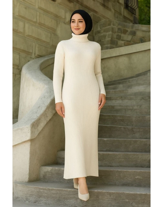 Kadın Tesettür Triko Elbise Boğazlı Uzun Fitilli Dokuma Esnek Tam Kalıp 130 cm - Beyaz