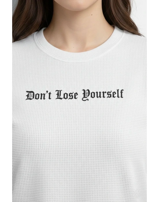 Kadın Wafıl Kumaş Tişört Regular Kalıp Bisiklet Yaka Baskılı Günlük Basic T-Shirt - Beyaz