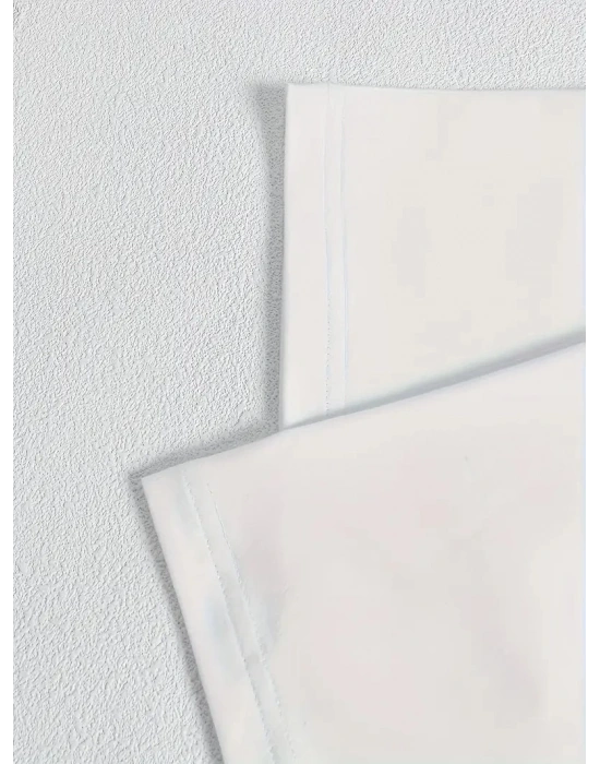 Ördek Baskılı ve Yuvarlak Yakalı Kadın Günlük Büyük Boy Siyah Tişört. - Beyaz