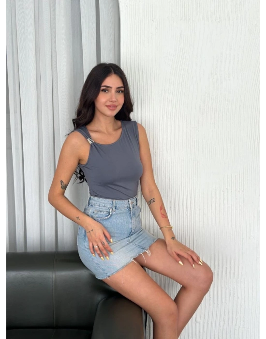 Osy Modal Yumuşak Dokulu Bisiklet Yaka Kadın Sıfır Kol Bluz Omuz Toka Aksesuar - Antrasit