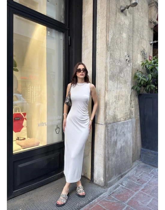 Osy Modal Yumuşak Dokulu Kumaş Bisiklet Yaka Sıfır Kolsuz Yırtmaçlı Uzun Elbise - Beyaz