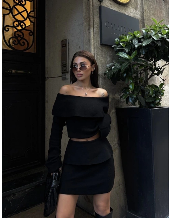 Straplez , Madonna , Carmen Yaka Croplu Mini Etekli ikili Takım Triko - Siyah