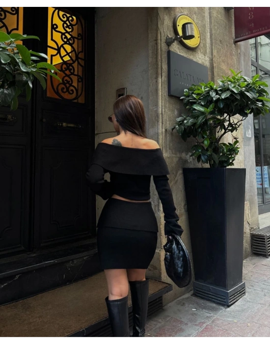 Straplez , Madonna , Carmen Yaka Croplu Mini Etekli ikili Takım Triko - Siyah