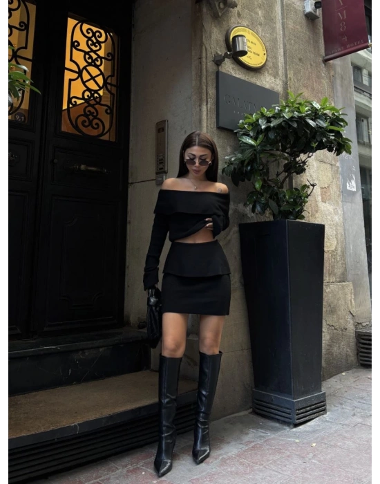 Straplez , Madonna , Carmen Yaka Croplu Mini Etekli ikili Takım Triko - Siyah