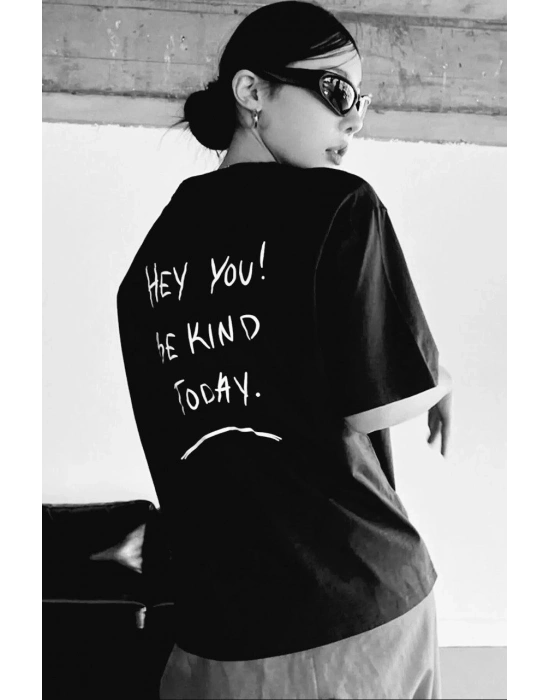 Kadın Baskılı Oversize T-Shirt - Siyah