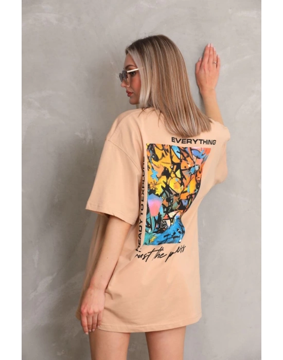 kadın  Bisiklet Yaka Baskılı Oversize T-Shirt - Bej