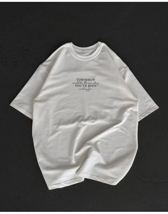 kadın  Bisiklet Yaka Baskılı Oversize T-Shirt - Beyaz