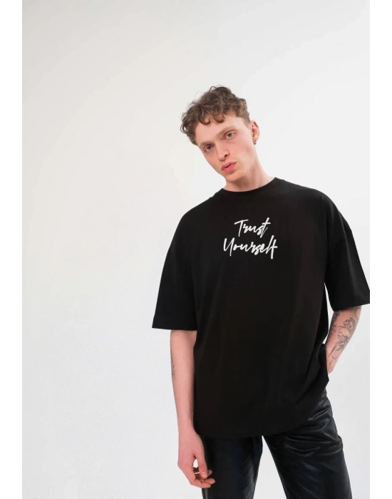 ERKEK Bisiklet Yaka Baskılı Oversize T-Shirt - Siyah