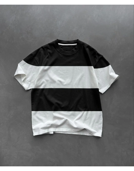 Unisex Bisiklet Yaka Parçalı T-Shirt - Siyah