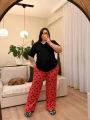 V Yaka Geniş Kesim Esnek Pamuklu Pijama Takımı - Siyah Kalpli