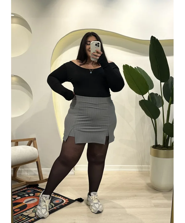 Çift Yırtmaçlı Şortlu Krep Etek - GRİ Çizgili