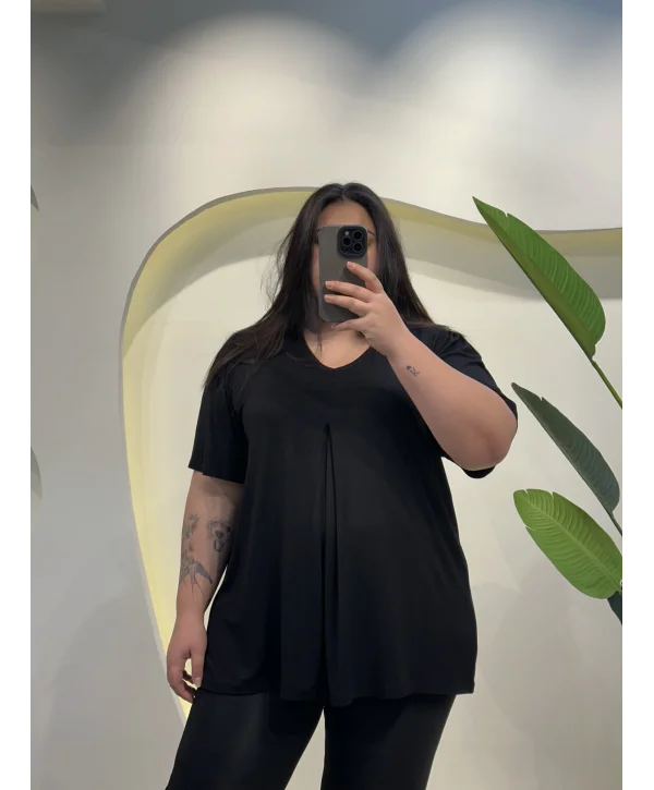 V Yaka Pileli Esnek Penye Bluz - Siyah