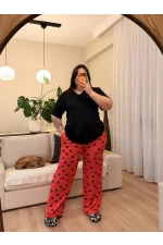 V Yaka Geniş Kesim Esnek Pamuklu Pijama Takımı - Siyah Kalpli