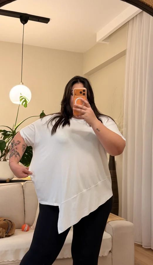 Simetri Detaylı Basic Esnek Penye Tişört - Beyaz