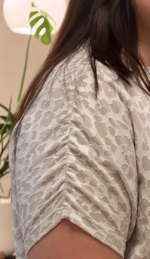 Drape Detaylı Esnek Örme Bluz - Ekru Leopar