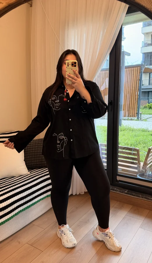 Geniş Kesim Pamuklu Gömlek - Picasso Nakışlı