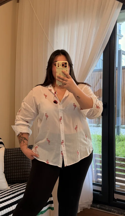 Geniş Kesim Pamuklu Gömlek - Flamingo Nakışlı