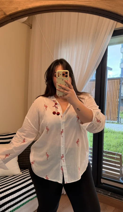 Geniş Kesim Pamuklu Gömlek - Flamingo Nakışlı