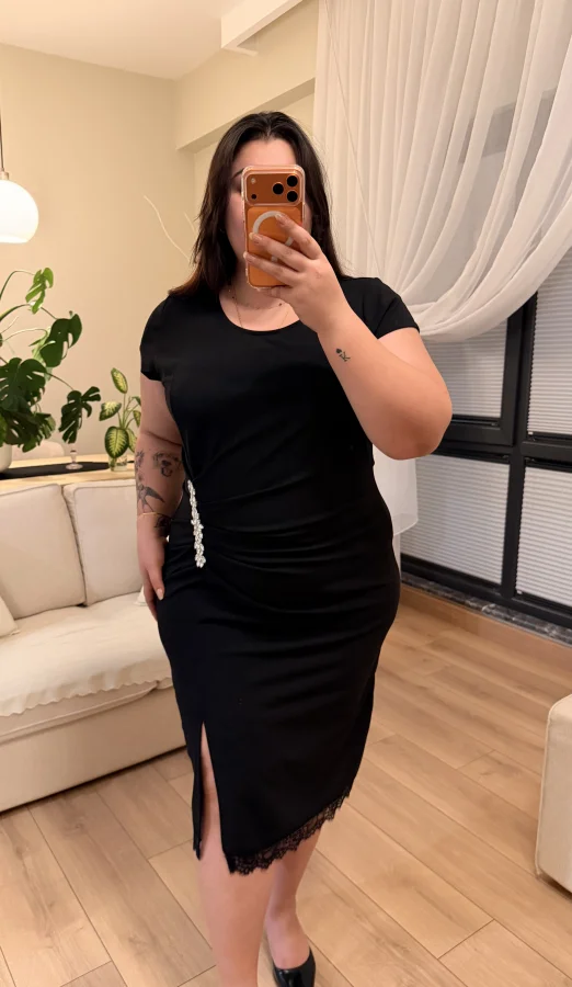 Drapeli Aksesuarlı Gece Elbisesi - Siyah