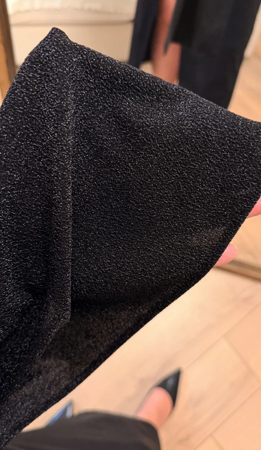 Yırtmaç Üstü Volanlı Simli Gece Elbisesi - Siyah