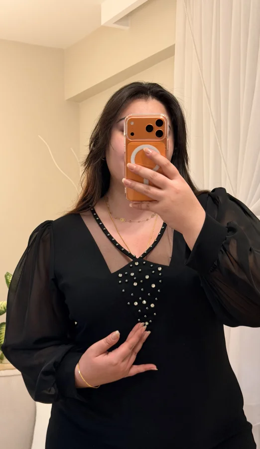 V Yaka Taş Detaylı Krep Gece Elbisesi - Siyah