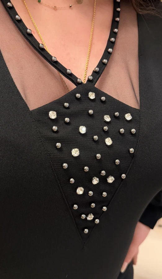 V Yaka Taş Detaylı Krep Gece Elbisesi - Siyah