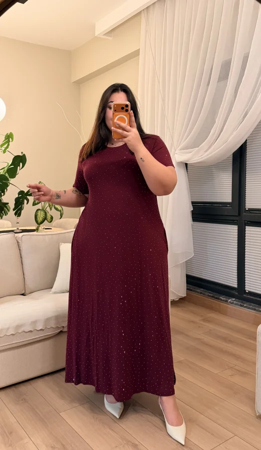 Geniş Kesim Cepli Taşlı Penye Elbise - Bordo