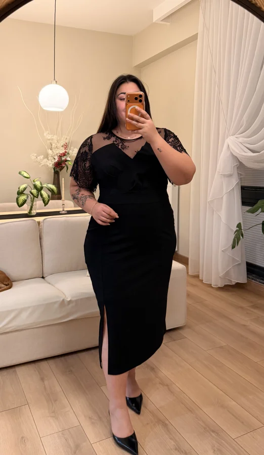 Güpür Detaylı Premium Esnek Krep Elbise - Siyah