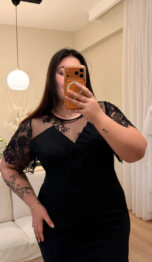 Güpür Detaylı Premium Esnek Krep Elbise - Siyah