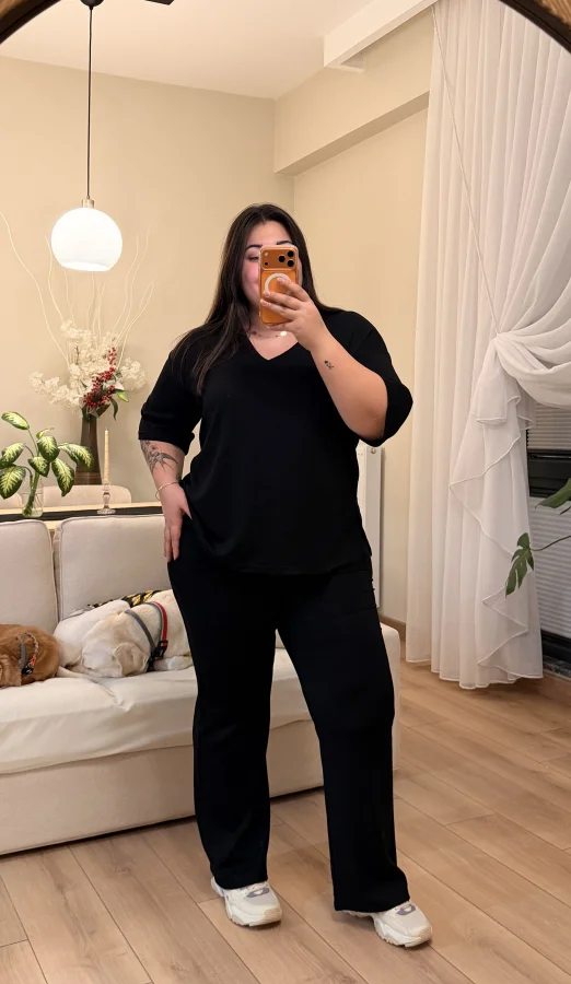 V Yaka Geniş Kesim Modal Takım - Siyah