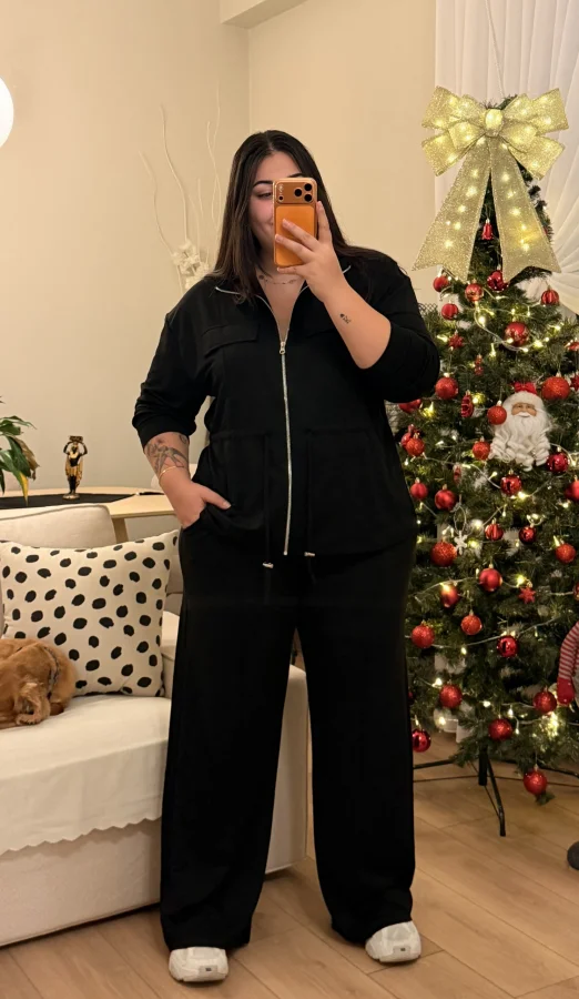 Büzgü Detaylı Cepli Modal Karışımlı Takım - Siyah