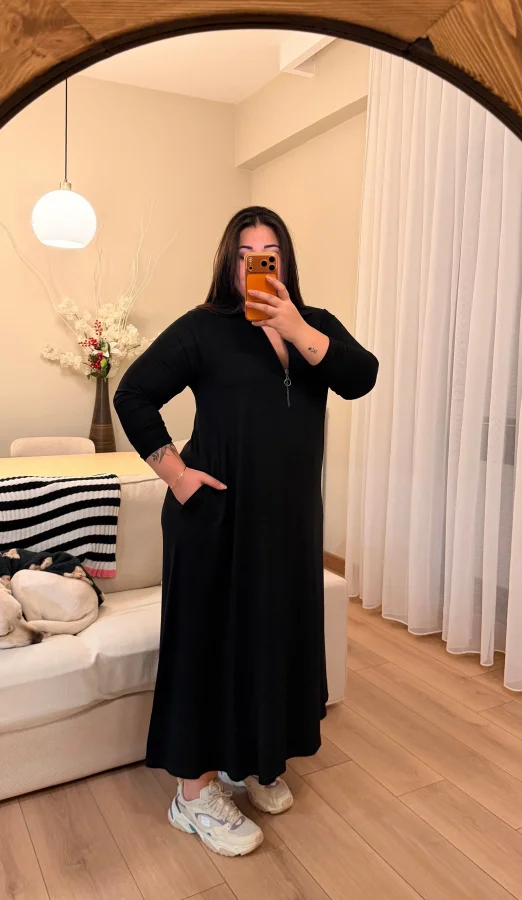Dik Yaka Fermuarlı Modal Elbise - Siyah