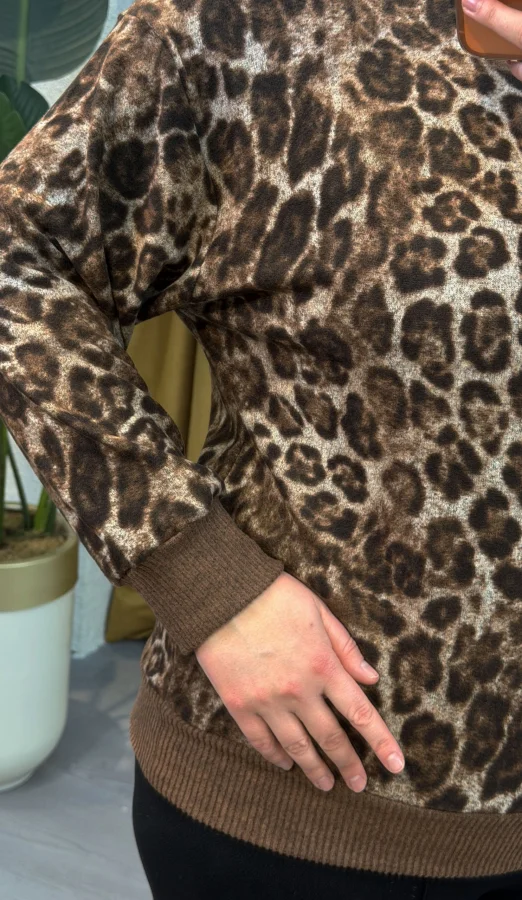 Geniş Kalıp Esnek Yumoş Bluz - Leopar